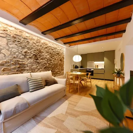 Bravissimo Ballesteries 34, Heart Of The Barri Vell Apartment *