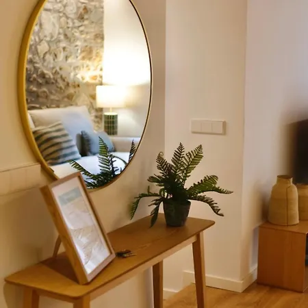 Apartment Bravissimo Ballesteries 34, Heart Of The Barri Vell *