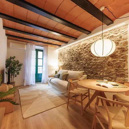 Bravissimo Ballesteries 34, Heart Of The Barri Vell 아파트